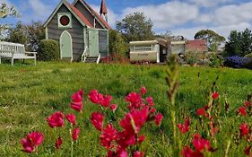 Romantic Retreat Pod By Historic Church On Wine Route